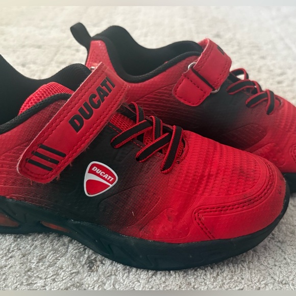 Kids Red Ducati Sneakers - Picture 4 of 11